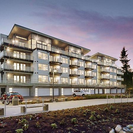 The Marinaside Resort Nanaimo Exterior photo
